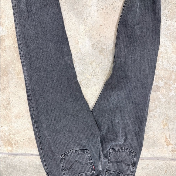 Levi's Women's Straight Jeans in Dark Charcoal - Picture 5 of 5